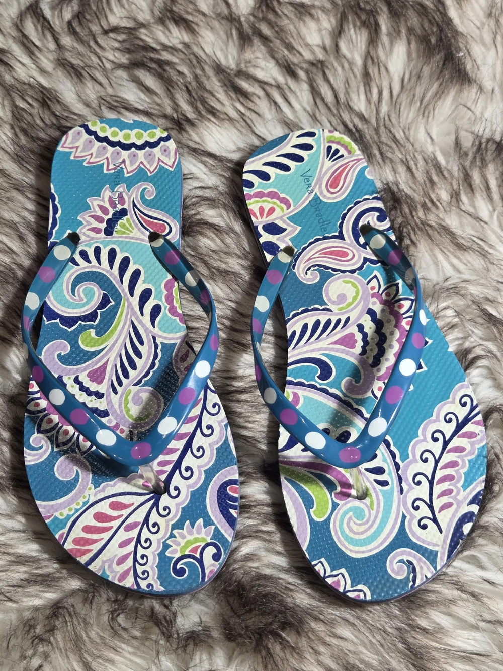 Vera Bradley Womens Flip Flops  WAIKIKI PAISLEY  - Size 7-8 Sandals